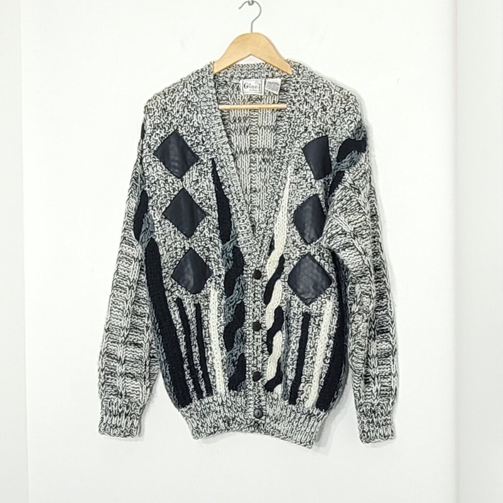 Gioni Designs Vintage Black White V-Neck Cable Knit Cardigan Grandpa Grandma 80s